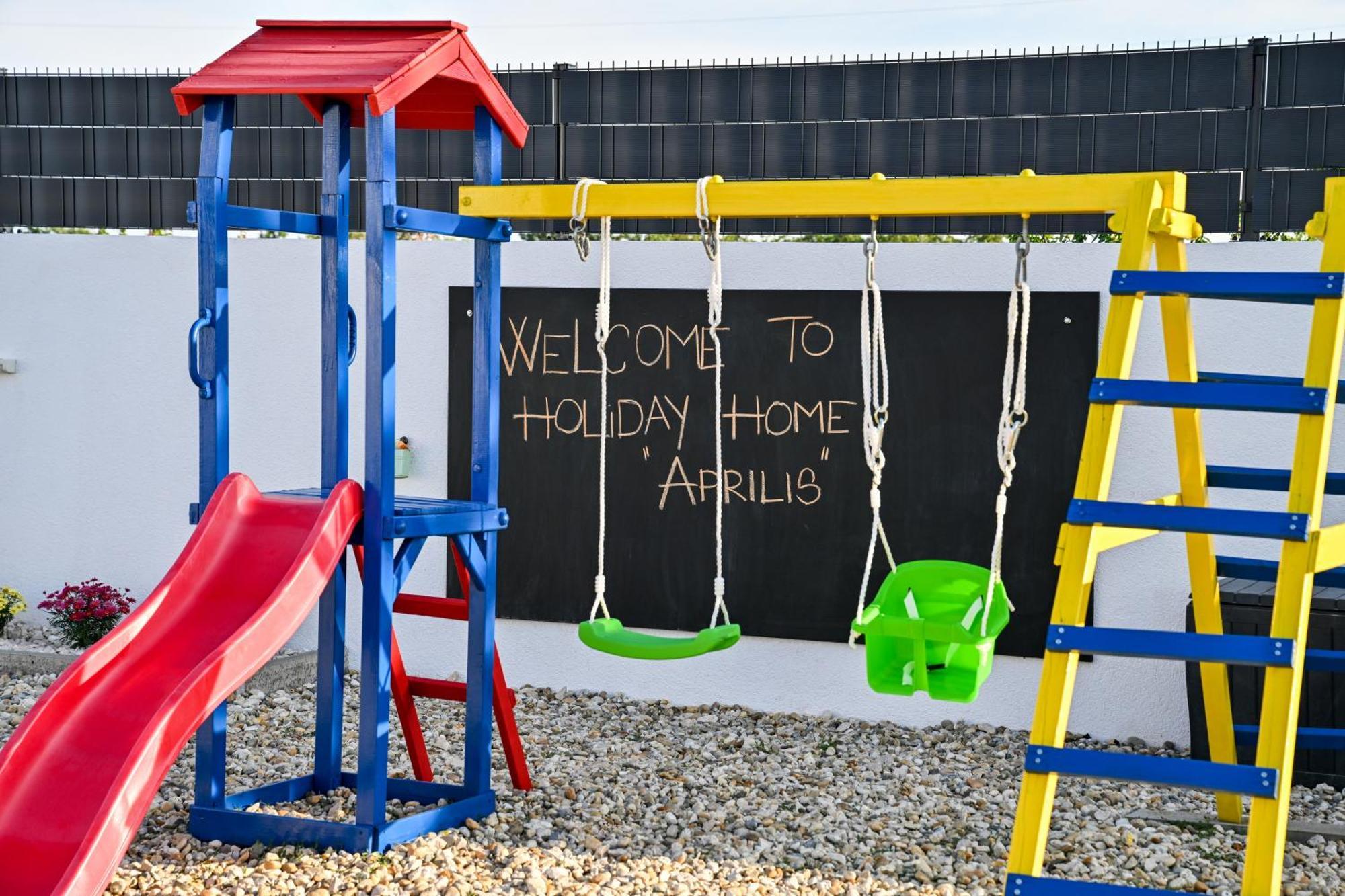 Holiday Home Aprilis With Pool, Jacuzzi And Sauna Galovac  エクステリア 写真